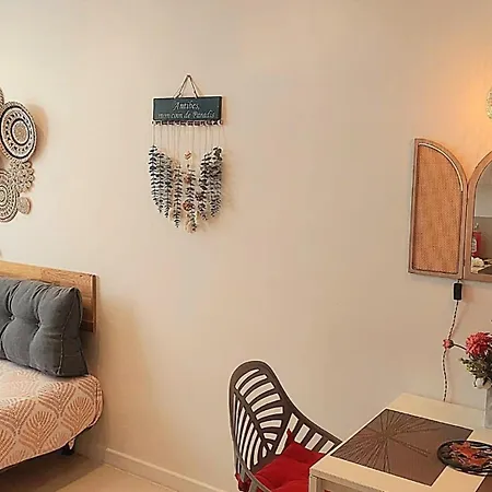 Ravissant Au Coeur Du Vieil דירה *